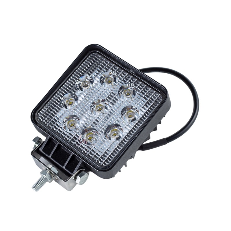 IP67 002 Endüstriyel Araçlar için Ağır Hizmet 9 LED'li Kare Çalışma Işığı