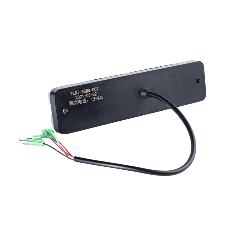 FLDJ-SSWD-004 IP65 5W DC12-24V Entegre 3 Renkli LED Arka Kombinasyonlu Kuyruk Lambası